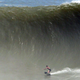 Illustration for article titled The largest wave ever surfed on a skimboard